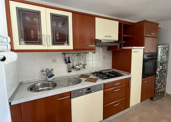Jacuzzi Apartman Marin *
