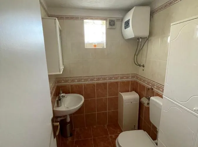 Jacuzzi Apartman Marin *