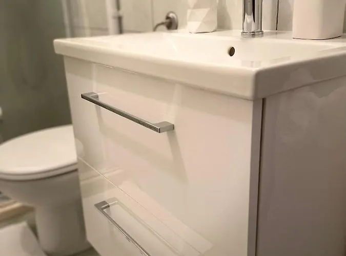Villa Jacuzzi Apartman Marin *