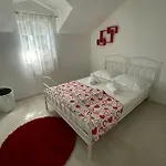 Jacuzzi Apartman Marin * Bol